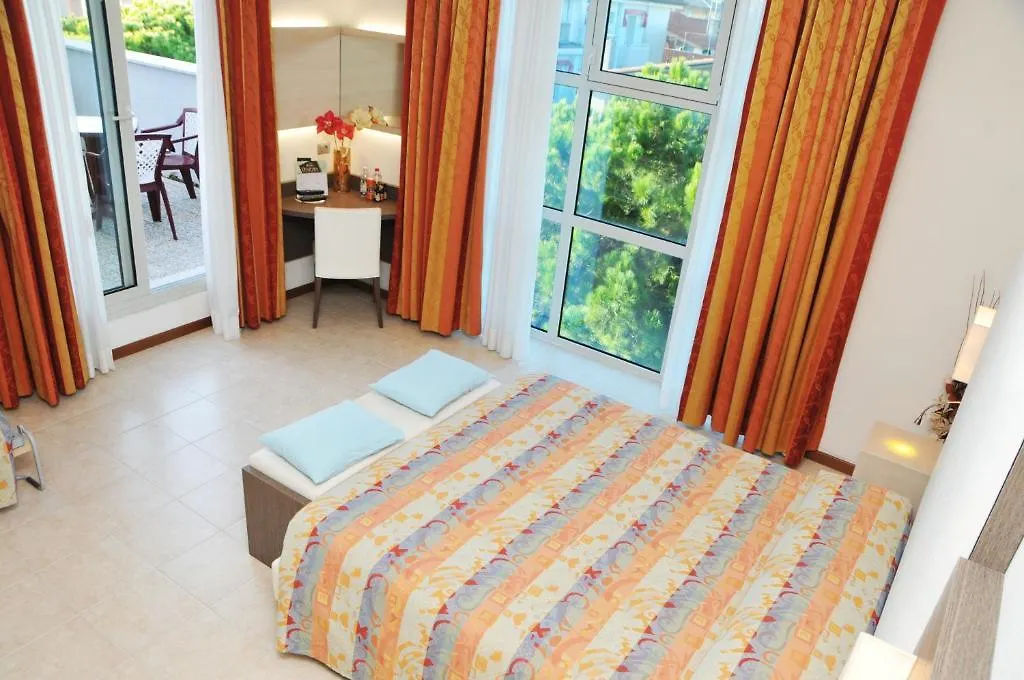 ***  Hotel Venezia Caorle İtalya